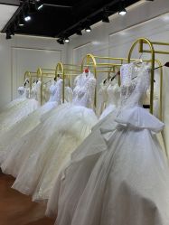 -茜茜公主婚纱摄影会馆