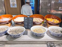 -飨食汇全日制餐厅·昆山皇冠假日酒店(九方店)