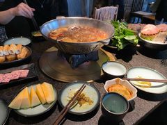 -湊湊火锅·茶憩(新中关购物中心店)