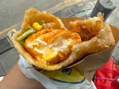-小红车炸蛋葱油饼