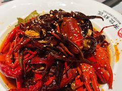 武汉油焖一斤-有位虾匠·胶东土菜小馆(市北店)