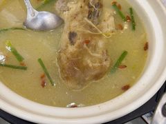 -百姓食府(秦虹路店)