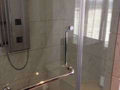 -上海中航虹桥机场泊悦酒店