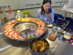 -哈哈碳都·牛肋条无限自助烤肉(宝龙店)