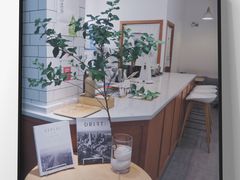 -Onirii Coffee(长乐路店)