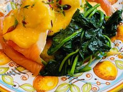 三文鱼班尼迪克-Alimentari早午餐(安福路店)