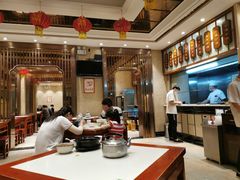大堂-郑州烤鸭总店