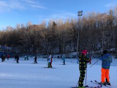 -亚布力新体委滑雪场