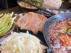 -黄潇洒老火锅(九眼桥宏济巷店)