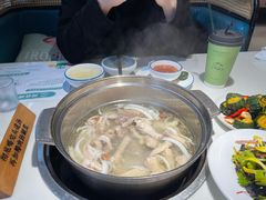 -三个椰子·现砍椰子鸡(金源CBD店)
