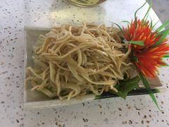 -墨脱石锅椰子鸡•海鲜糟粕醋(榆亚路店)