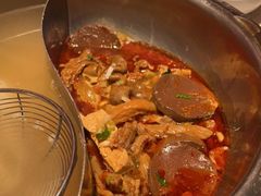 -左庭右院鲜牛肉火锅(环球港店)