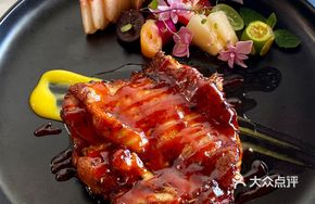 Southeast Asian Pan-Seared Amber Chicken Thigh