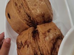 -李与白包子铺(桐梓林店)