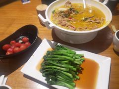 -宴小馆·小海鲜青岛菜(五四广场店)