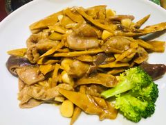 -窄巷子陕菜馆·地道陕西菜(粉巷店)