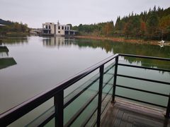 -上海怡沁园度假酒店