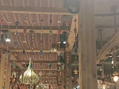 -老牌坊云南鱼豆花火锅(爱建店)