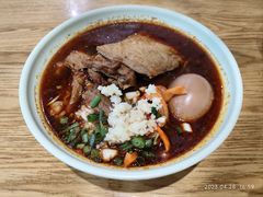 招牌牛肉面-晓马鸭店(新芜路店)