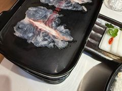 -老牌坊云南鱼豆花火锅(哈西万达店)