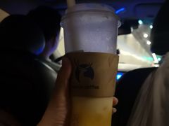 -瑞幸咖啡(杭州绿地中央店)