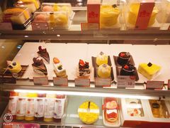 面包甜点陈列柜-BreadTalk面包新语·烘焙蛋糕(领展购物广场店)
