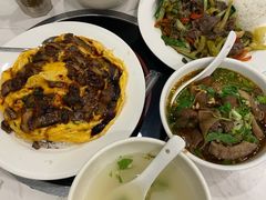 滑蛋牛叉烧饭-有章牛杂(石厦店)