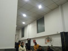 大堂-雷祖芳老妈蹄花店