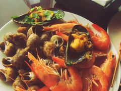 -荣誉国际酒店-云顶旋转餐厅