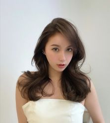 -AYO SALON
