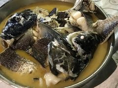 -红旗山庄(圭峰山店)