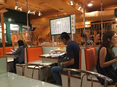 大堂-金记冰室(霎东街店)