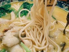 -明呈黄鱼面馆(斜土路店)