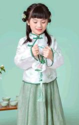 -童画王国儿童摄影(吉大店)