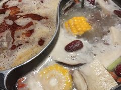 -呷哺呷哺(新世界百货望京店)