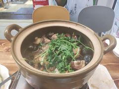 -食爺炭炉鸡煲·烧烤