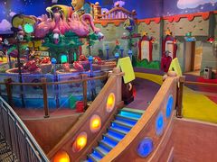 -七彩云南欢乐世界