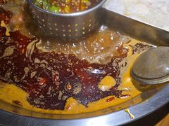 -佬土鹅肠火锅(中建大观店)