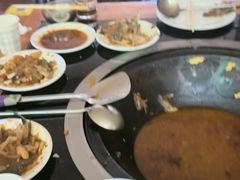 铁锅炖-北京龙庆四季香农家饭庄·灶台鱼·碳烤虹鳟鱼(龙庆峡店)