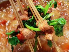 百种串串-马路边边 传媒大学店
