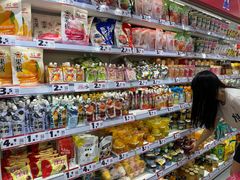 -赵一鸣零食(佛山九江镇信基广场店)