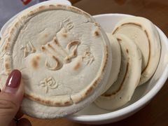 白馍-刘信牛羊肉小炒泡馍(回民街店)