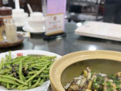 -红星光发煲仔饭(文海店)