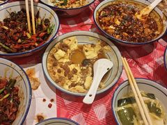 -荆九爷爆炒桥头三嫩(云南北路店)