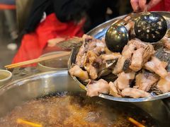 -肖肖酸萝卜鱼火锅(总店)