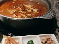 -禄婶鸡煲·打边炉