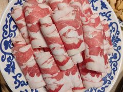 东镇肥牛-东镇老火锅(长春路首店)