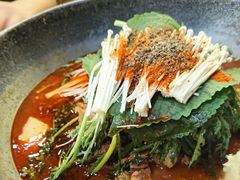 -喇喇排骨火锅·传统韩式脊骨汤(望京西园总店)