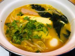 -小蛮椒麻辣烫·麻辣拌(青浦宝龙店)