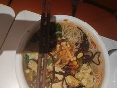 -水平有限螺蛳粉(宏达大厦店)